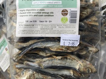Whole sprats 200g